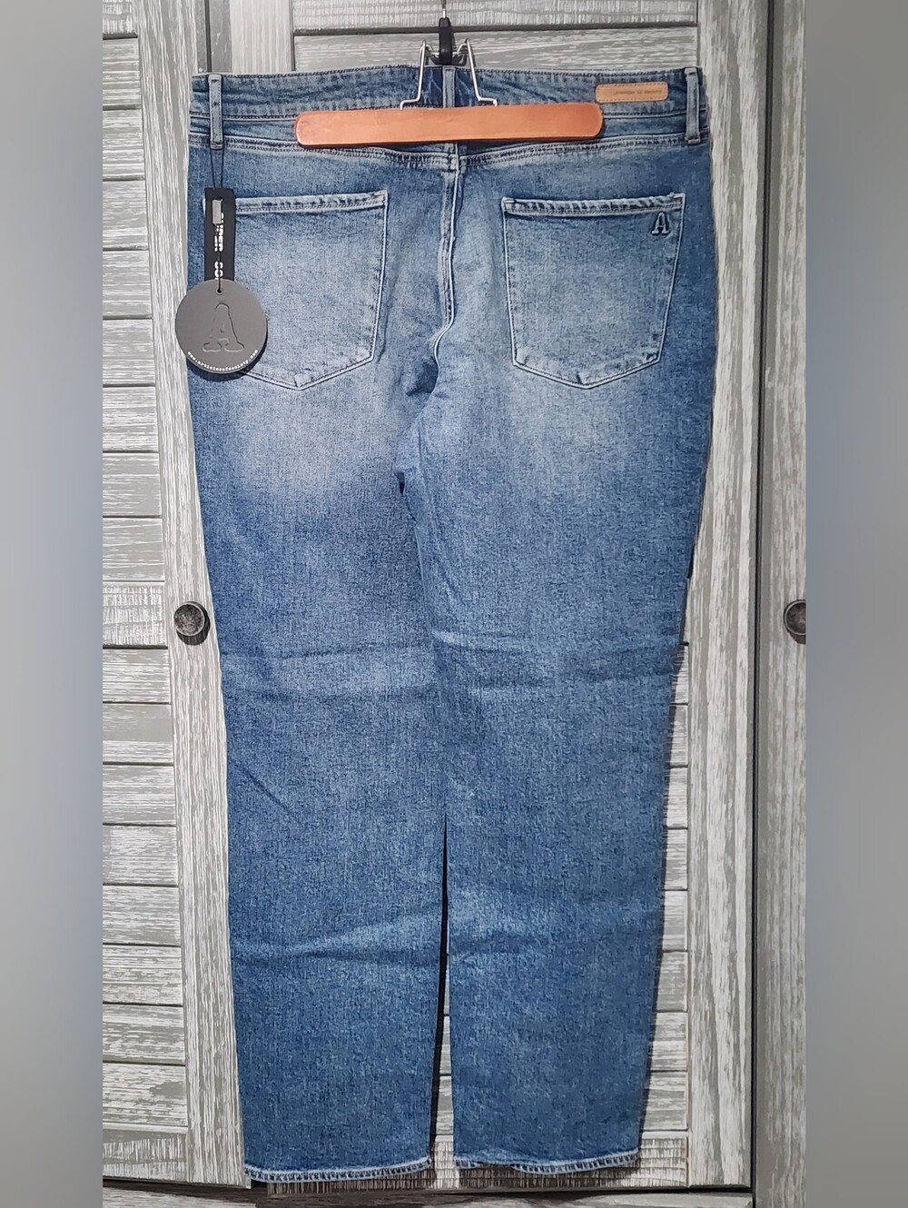 **NWT** Rene High Rise Straight Jean 32 - Picture 7 of 14